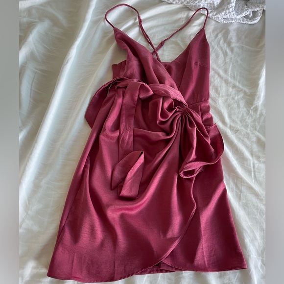 Hello molly if the gown fits - Picture 8 of 8